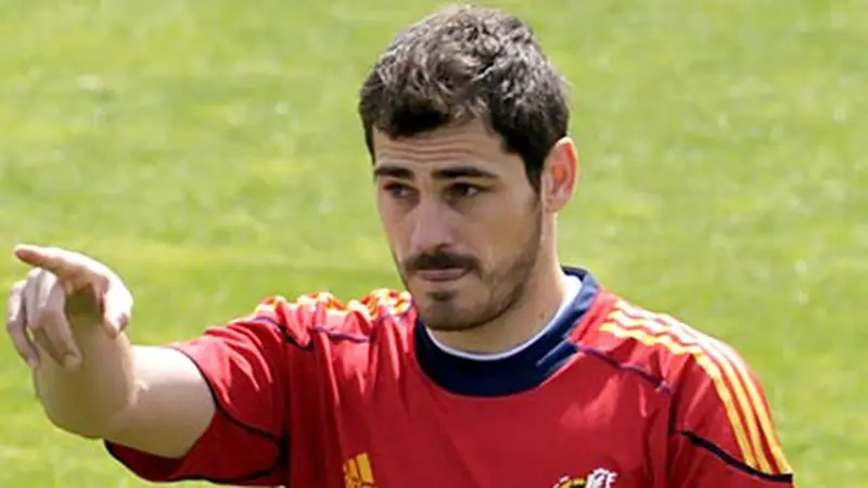 img_casillas-201.jpg