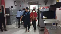 Proses pemindahan warga Binaan di lapas Kelas IIA Gorontalo (Arfandi Ibrahim/Liputan6.com)
