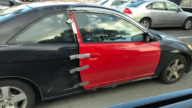 6 Potret Nyeleneh Perbaiki Barang Rusak Pakai Lakban Ini Bikin Tepuk Jidat