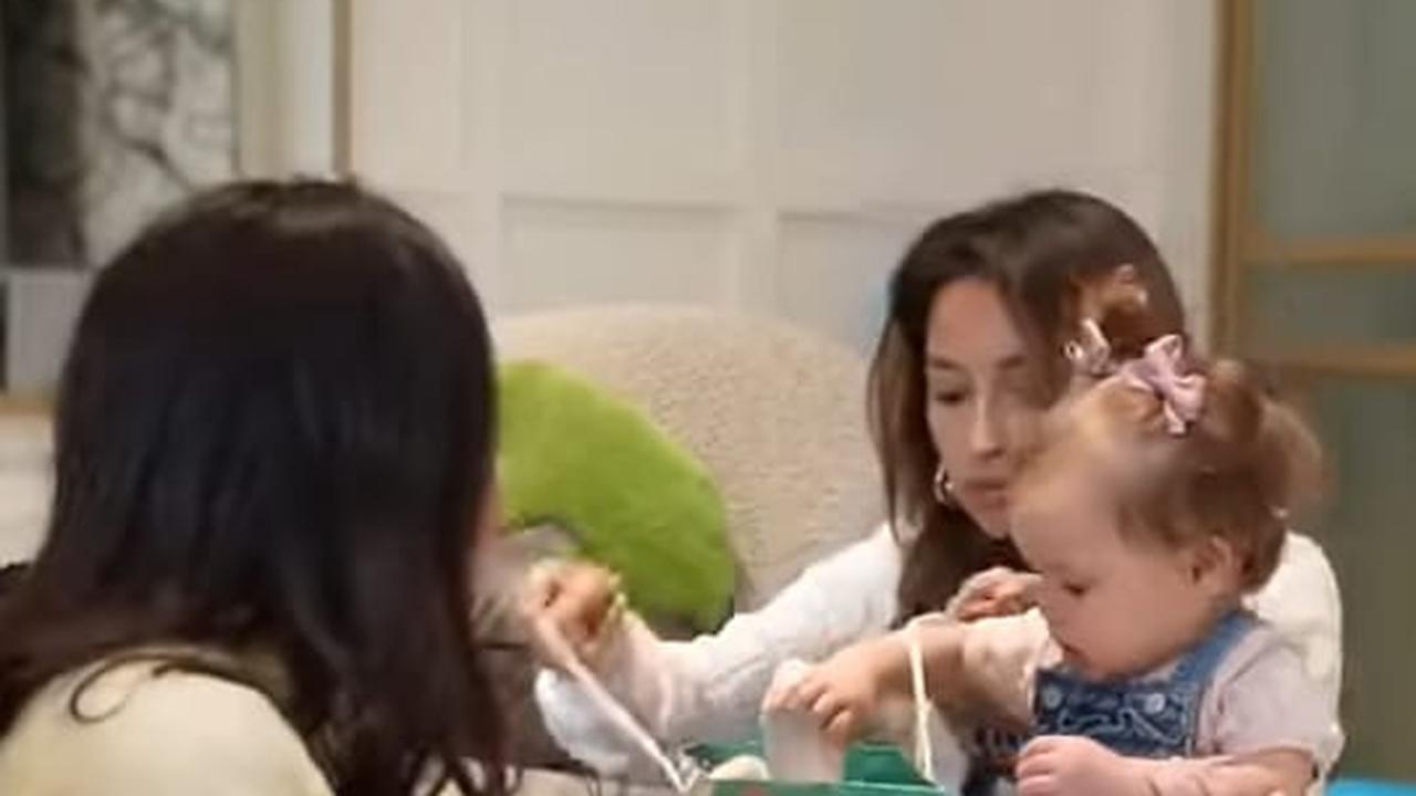 Kesibukan Rayyanza Beli Hadiah Untuk Baby Kamari di Mal, Sebut Bakal Kedatangan Tamu Bule ke Rumah
