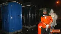 RZ dan Indosat Sediakan 10 Toilet Portable di Lokasi Banjir