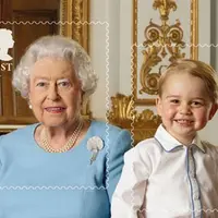 Seseorang telah menukar wajah Ratu Elizabeth dengan wajah cucunya, George, di hari ulang tahunnya yang ke-90.