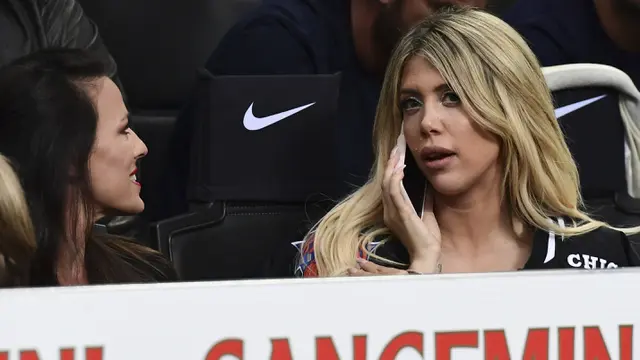 Foto: Enam Transfer Terheboh yang Gagal Terwujud Akibat Bisikan Istri