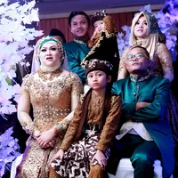  Rizwan Fadillah Adriansyah Sutisna, putra komedian Sule baru saja melakukan proses khitan. Acara khitanan yang digelar berlangsung mewah di Hotel Horison, Bekasi, Jawa Barat, Senin (4/8/2015).(Wimbarsana/Bintang.com)