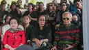 Megawati Soekarnoputri, Sukmawati dan Guntur Soekarnoputra menghadiri pemakaman adiknya, Guruh Soekarnoputra, di TPU Karet Bivak, Jakarta Pusat, Sabtu (26/9/2026). Suasana haru terlihat saat keluarga mengantarkan Guruh ke peristirahatan terakhir. (KLY/Budy Santoso)