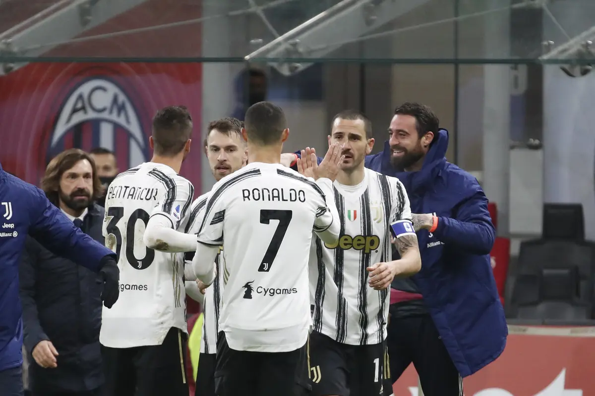 Ekspresi Andrea Pirlo Usai Bungkam AC Milan
