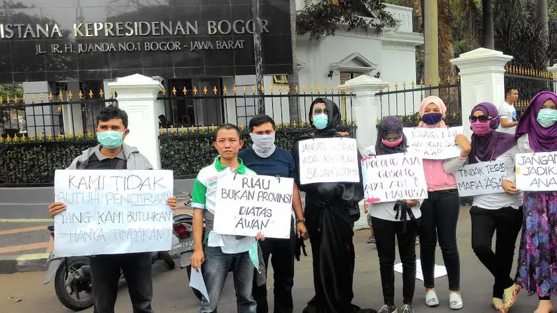 Aksi di Bogor, Mahasiswa Riau Desak Kabut Asap Dituntaskan