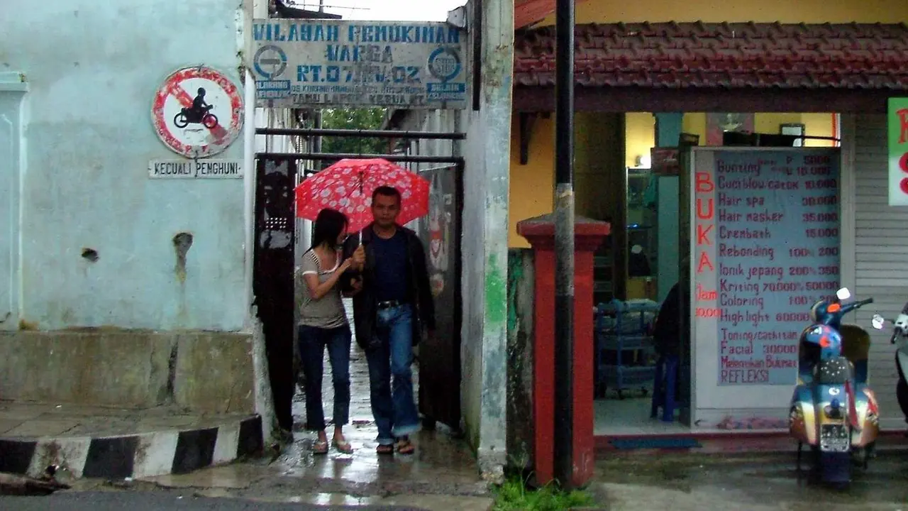 Lokalisasi Gang Sadar Tetap Menggeliat Pasca-Penutupan Kalijodo