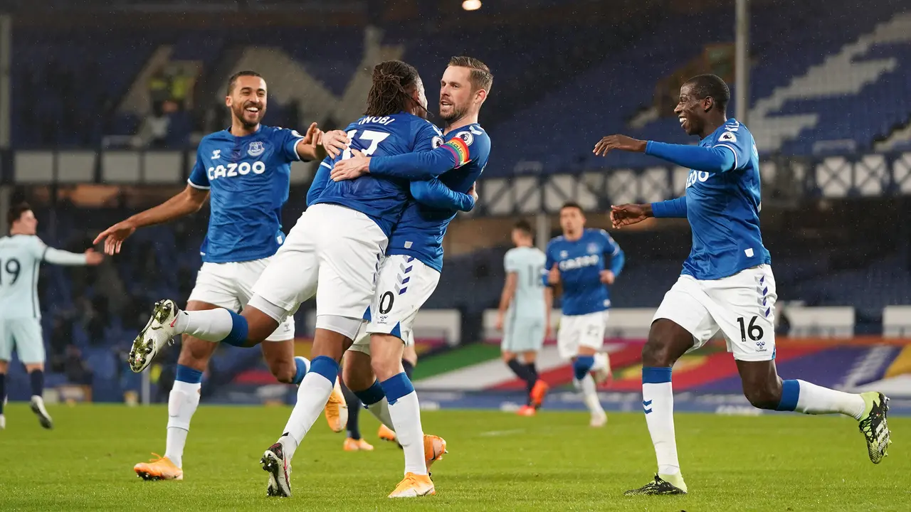 FOTO: Chelsea Tumbang 0-1 di Goodison Park