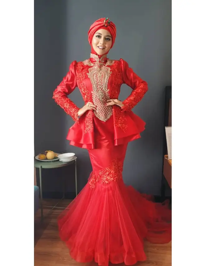 6 Potret Jenita Janet Saat Pakai Hijab, Bikin Pangling