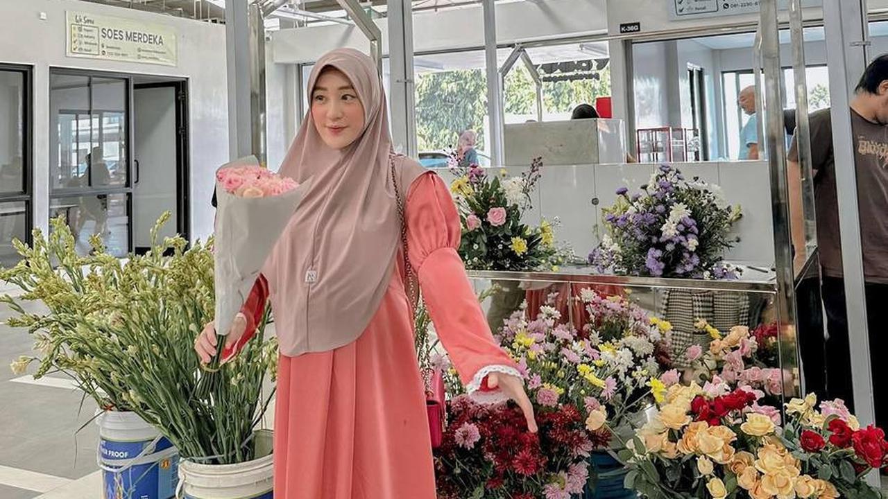 Tubuh Larissa Chou Tidak Berubah Meski Lagi Hamil
