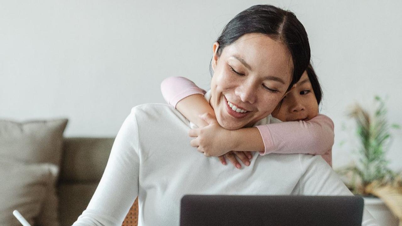 90 Kata Kata Mutiara Buat Ibu yang Menyentuh Hati