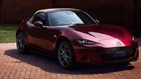 Tampilan Mazda MX-5 Edisi Ulang Tahun ke-35, yang siap akan diluncurkan di Jepang pada 2025. (Paultan/ Rendy Yansah)