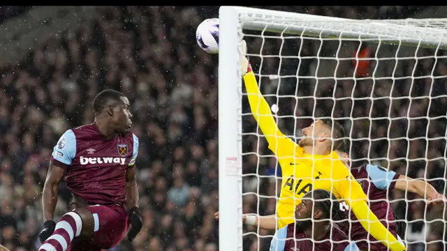 Foto: Son Heung-min Tak Berkutik, Tottenham Ditahan Imbang West Ham dalam Sengitnya Derbi London di Liga Inggris