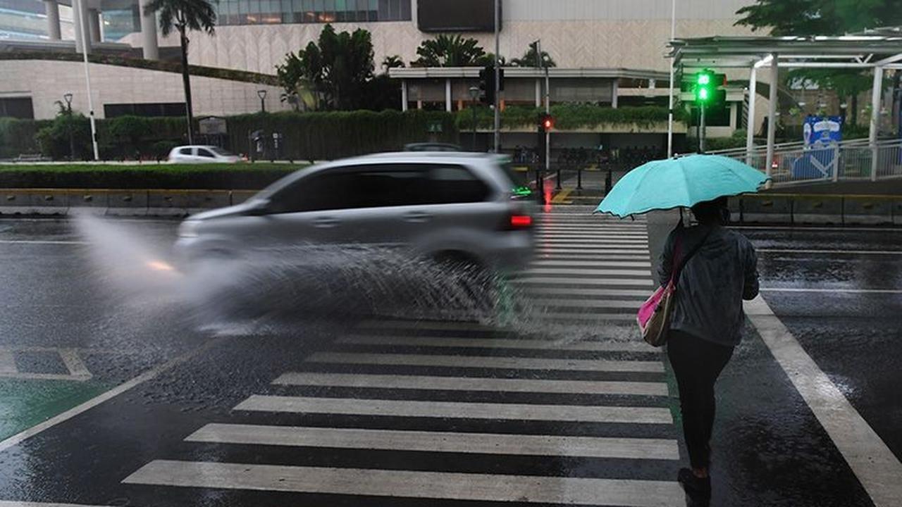 BMKG: Prakiraan Cuaca Jakarta Minggu Siang hingga Sore Berpotensi Hujan Ringan