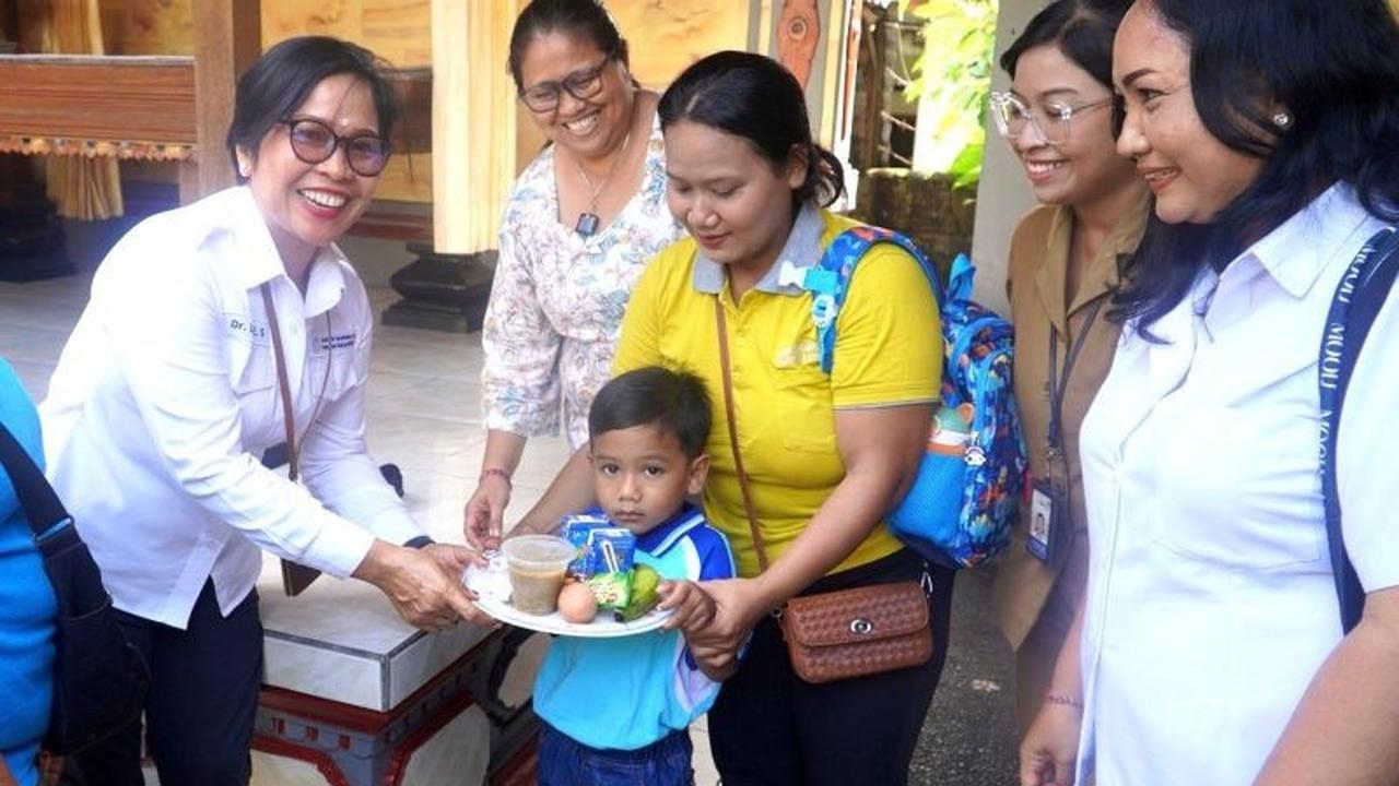 Kemendukbangga/BKKBN Pastikan Distribusi MBG 3B di Denpasar Sesuai SOP