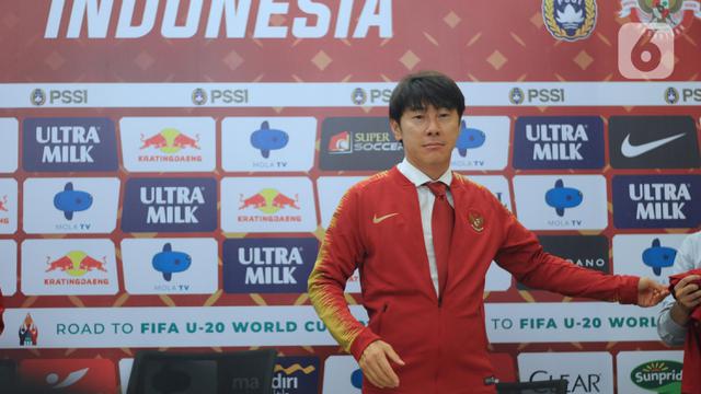 Shin Tae-Yong Resmi Latih Timnas Indonesia