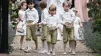 Pangeran George mencuri atensi pada pernikahan Pippa Middleton dan  James Matthews, di Gereja St. Mark, Inggris, Sabtu (20/5). Pangeran George yang tampil begitu menggemaskan itu bertugas menjadi page boy di pernikahan Pippa.  (Justin Tallis/Pool via AP)