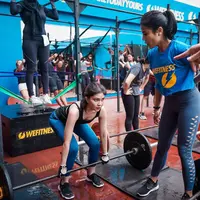 Gym WEFITNESS di rooftop WTC Sudirman Tower 1 lantai 18 fokus pada corporate well-being