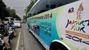  Keenam shuttle bus itu, yaitu di parkir IRTI Monas, Mangga Dua Square, Rusunawa Kemayoran, Stasiun KA Kemayoran, dan Hotel Holiday Inn, Jakarta, Rabu (11/6/2014) (Liputan6.com/Faizal Fanani)