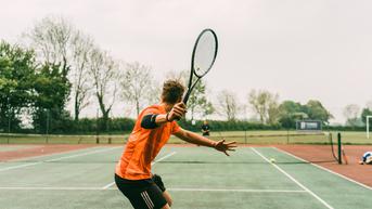 Sebelum Ikut-Ikutan Main Tenis, Perhatikan Risiko Cedera pada Pemula