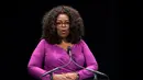 Oprah baru saja meluncurkan acara baru berjudul Belief di saluran televisi miliknya. Dikatakannya, acara baru tersebut benar-benar menguras waktu dan tenaga, namun itu yang memang diinginkannya. (AFP/Bintang.com)