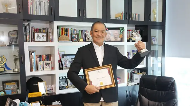 Andreas Nawawi, Associate Director Paramount Land