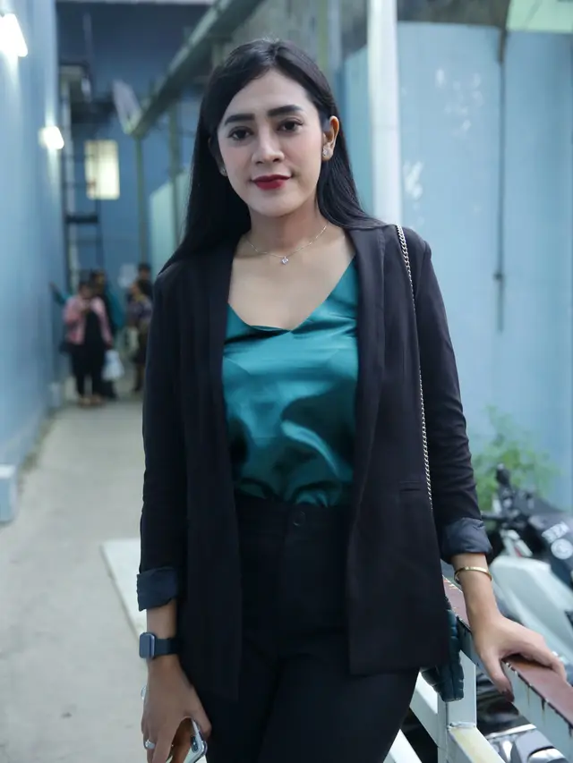 [Fimela] Vernita Syabilla
