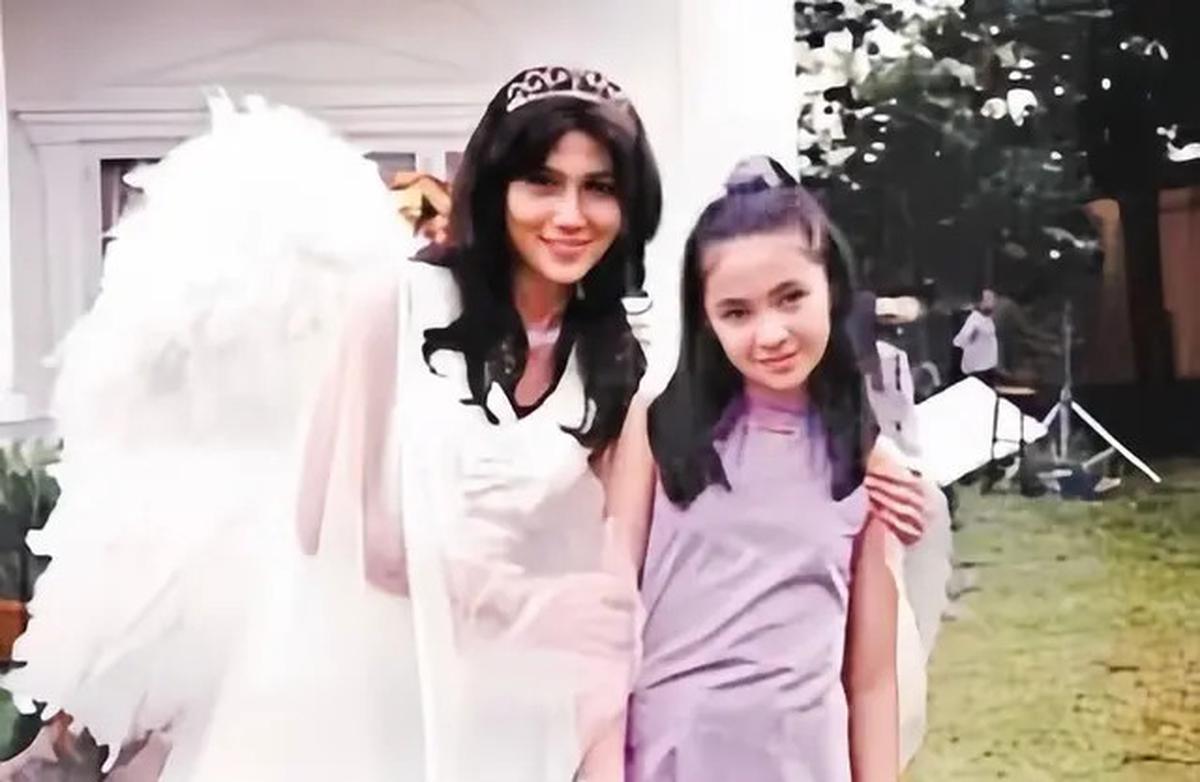 6 Potret lawas Marshanda di Sinetron Bidadari, Usia Belia Sudah Jadi Idola