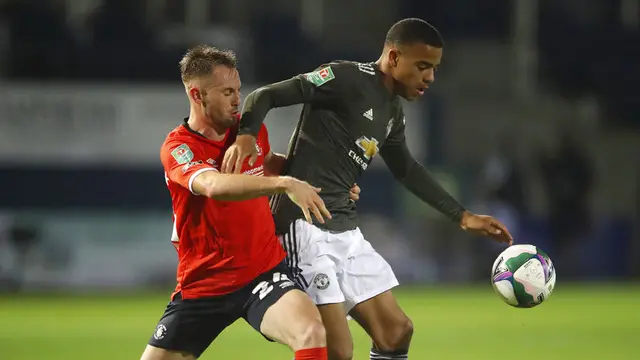 Manchester United Menang Besar atas Luton Town di Piala Liga Inggris