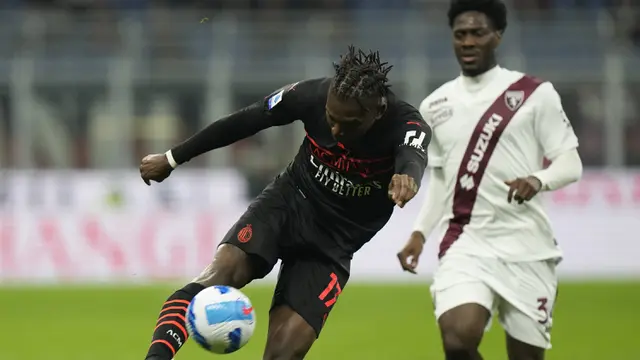 Foto: Gol Tunggal Olivier Giroud ke Gawang Torino Bawa AC Milan ke Puncak Klasemen Liga Italia 2021 / 2022
