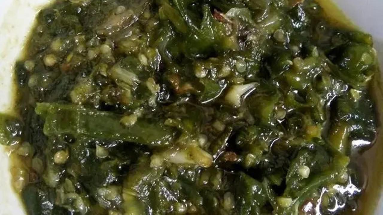 Rahasia Membuat Sambal Hijau Padang yang Sempurna