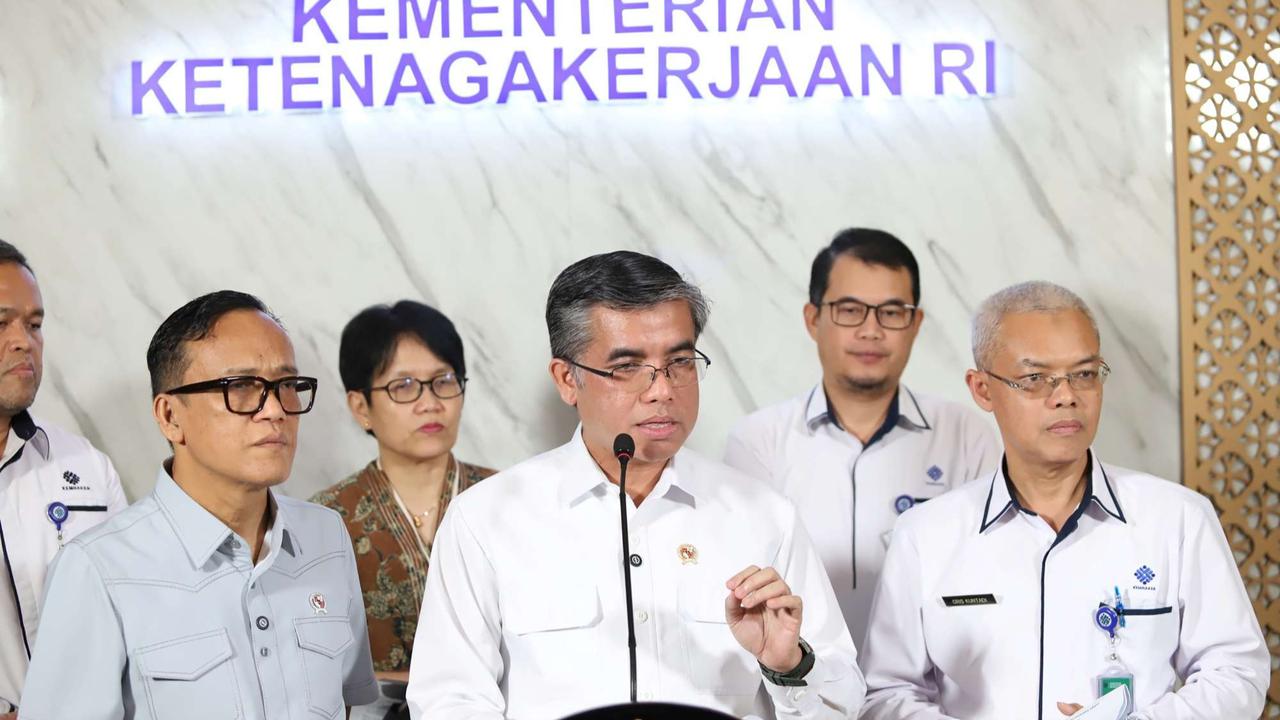 Menaker Terbirtkan SE Baru, Perusahaan Dilarang Batasi Usia dan Hapus Syarat Good Looking Bagi Pelamar Kerja