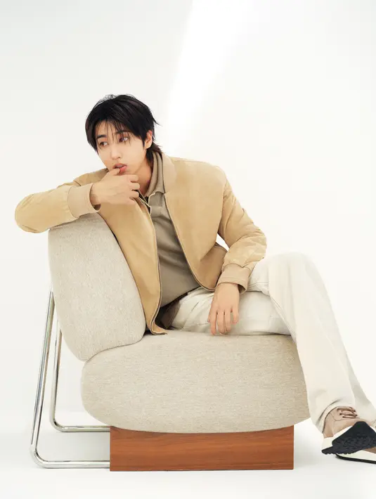Pengumuman ini langsung menarik perhatian penggemar global, terlebih karena visual dan pesona HAN dalam kampanye perdananya sukses memancarkan aura boyfriend material yang elegan sekaligus effortless. [Dok/Tod’s].