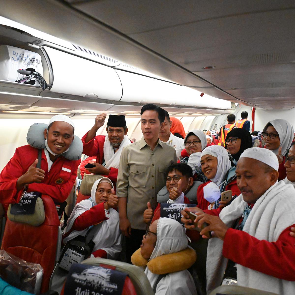 Wapres Gibran Tinjau Layanan Fast Track Makkah Route Embarkasi Solo
