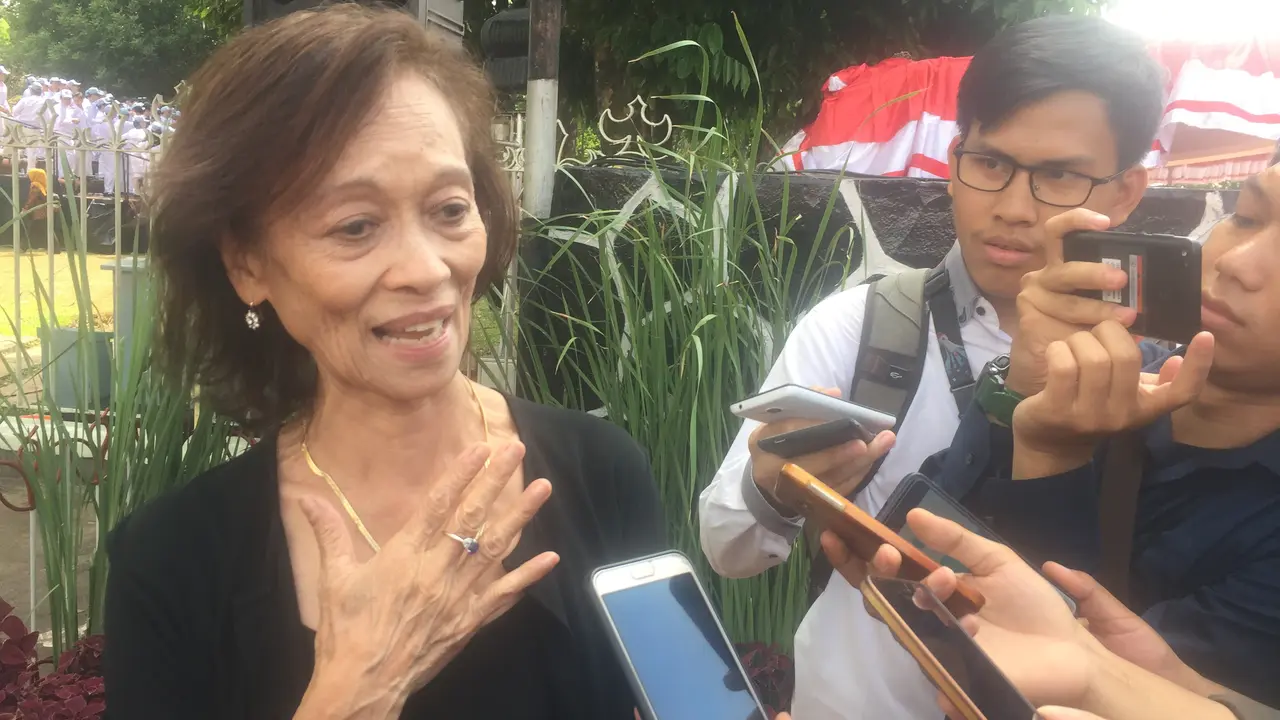  Catherine Pandjaitan, putri dari Mayjen Anumerta DI Pandjaitan