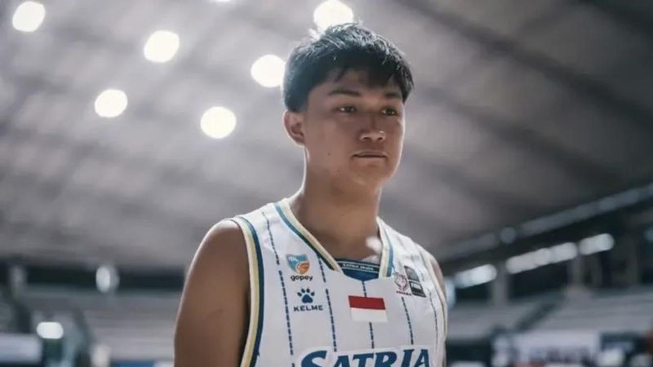 Satria Muda Skors Karl Gloria Hingga Akhir Musim IBL 2026 Akibat Indisipliner