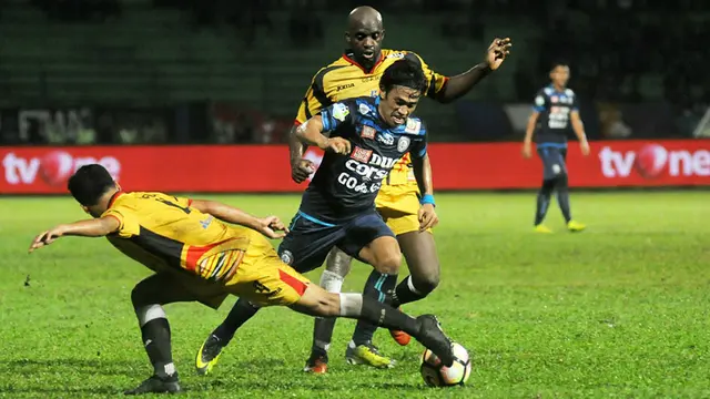 Arema vs Mitra Kukar