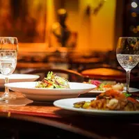 Ulang tahun? 5 restoran ini akan traktir kamu!