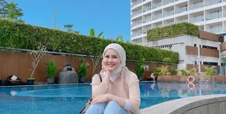 Kesha Ratuliu menjadi public figur yang memiliki ciri khas dalam menggunakan hijab [@kesharatuliu05]