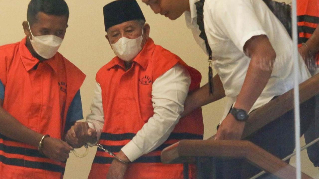 Gubernur Maluku Utara Abdul Gani Kasuba resmi ditahan Komisi Pemberantasan Korupsi (KP) setelah ditetapkan sebagai tersangka kasus dugaan suap proyek infrastruktur dan perizinan di lingkungan Pemerintah Provinsi (Pemprov) Maluku Utara.&nbsp;Dia diduga men