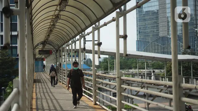 Pemprov DKI akan Revitalisasi Satu JPO Lagi di Jalan Sudirman