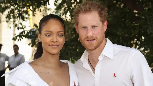 [Bintang] Rihanna dan Pangeran Harry