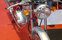 Gokil, Pria Ini Beli Motor Antik Seharga Rp80 Juta dari Orang Sederhana