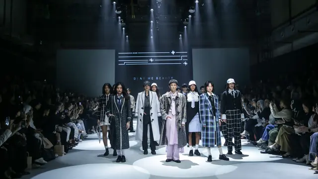 Visualisasi Kecantikan dalam Busana dari Wilsen Willim, Batik Keris, hingga Josephine Annie x Hian Tjen di PIFW 2025