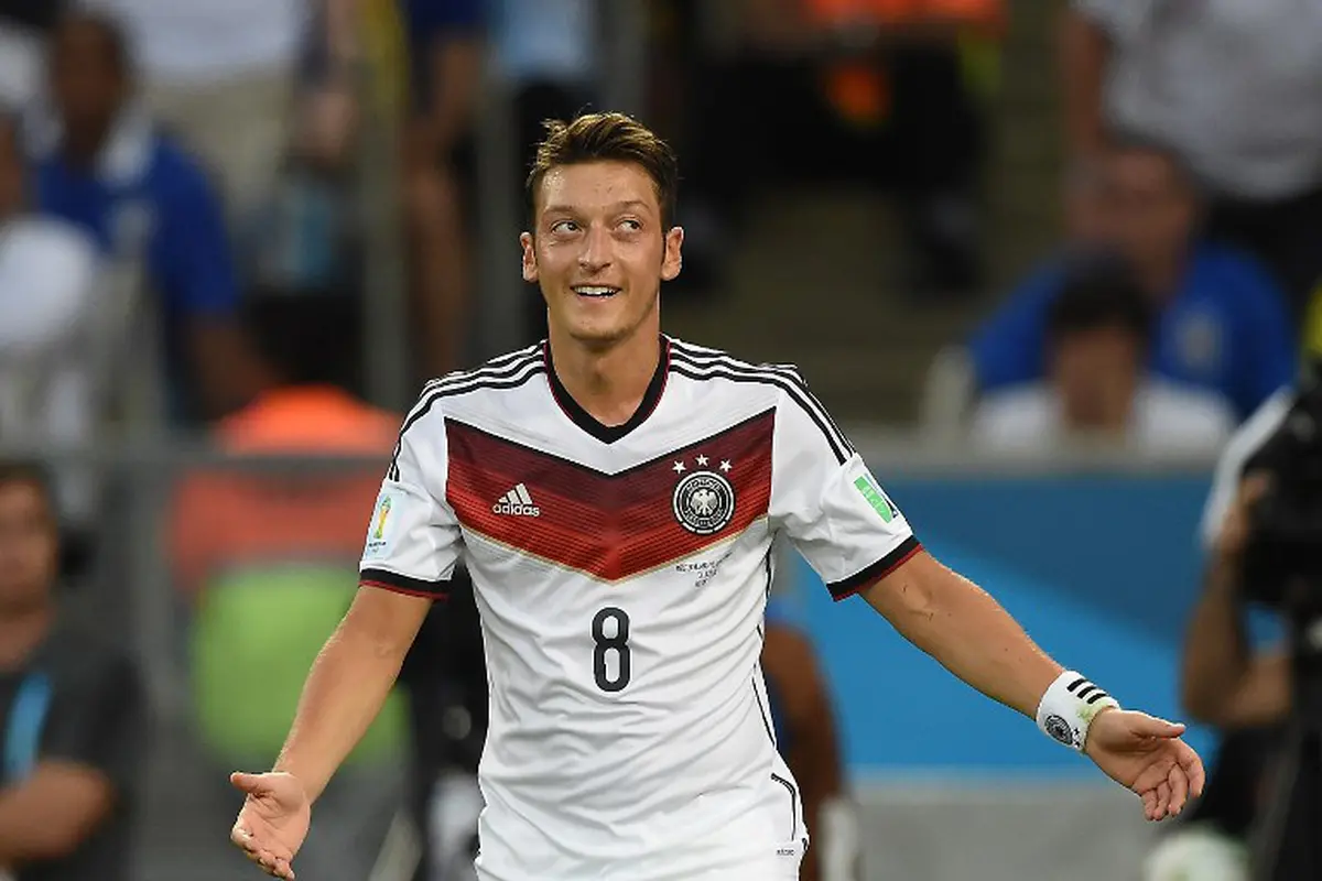 Mesut Oezil 