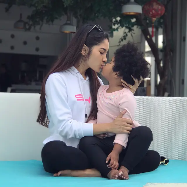 ilustrasi potret velove, anak garneta haruni yang menggemaskan/instagram: garnetaharuni