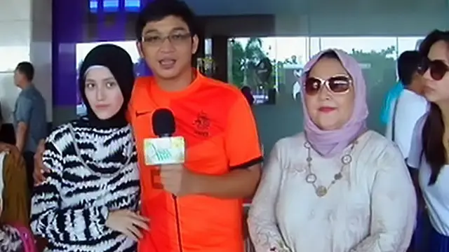 9 Hari Tak Bertemu, Pasha & Adel Melepas Kangen di Bandara