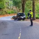 Nyalip di Tikungan, Pemotor Tewas Usai Tabrak Pikap