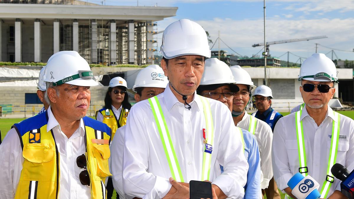 Jokowi Sebut Keppres Pemindahan IKN Belum Rampung, Bisa Saja Diteken Prabowo  - News Liputan6.com